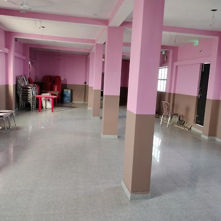 Hotel Radhey Krishna Patna  Luaran gambar